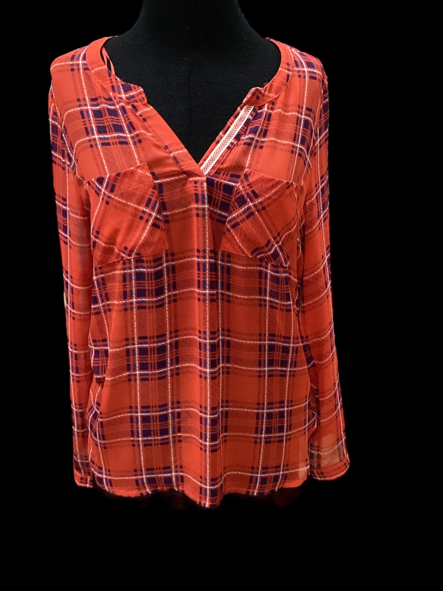 Top Long Sleeve By Skies Are Blue Size: M