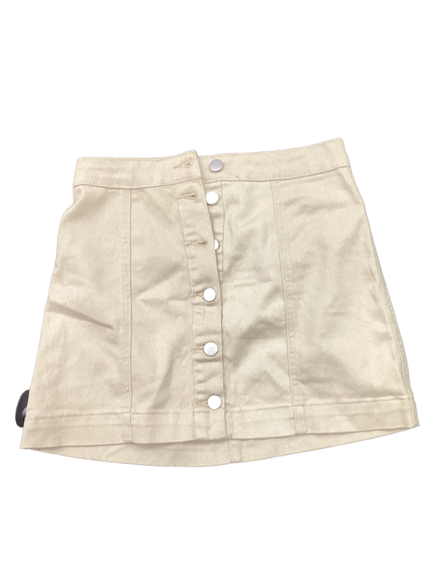 Skirt Mini & Short By Pretty Little Thing Size: 8