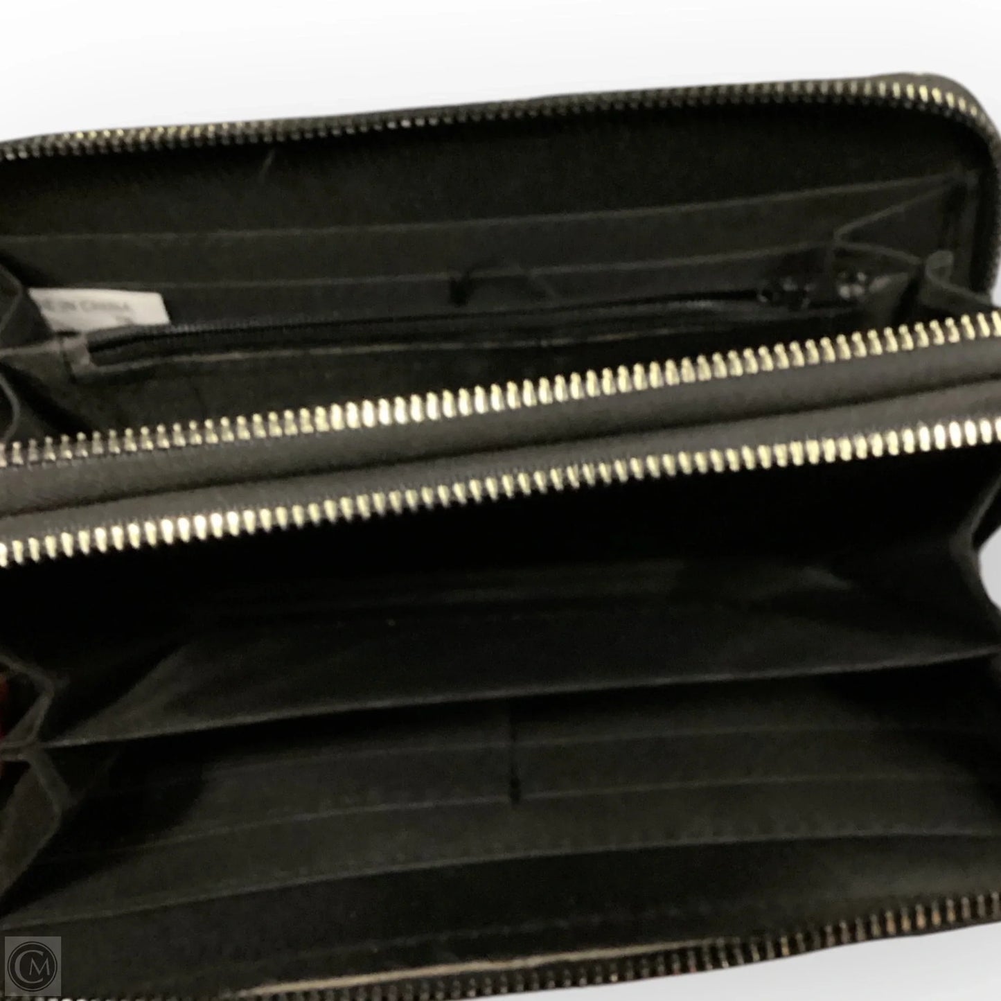 Wallet By Isaac Mizrahi, Size: Medium