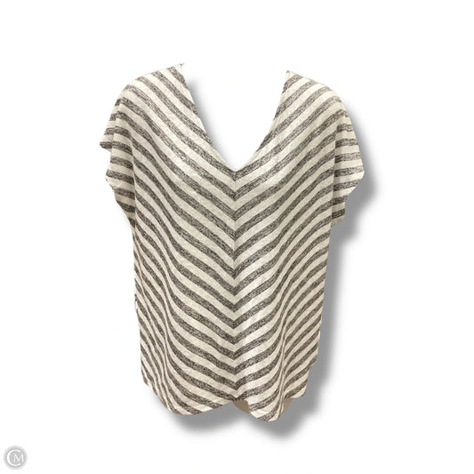 Top Short Sleeve By Bobeau In Striped Pattern, Size: L