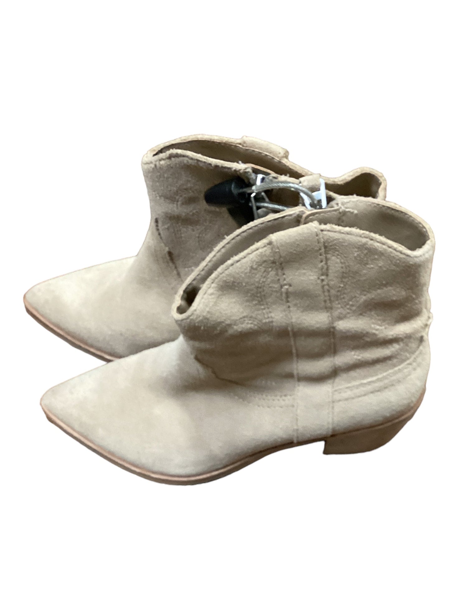 Boots Western By Dolce Vita Size: 6
