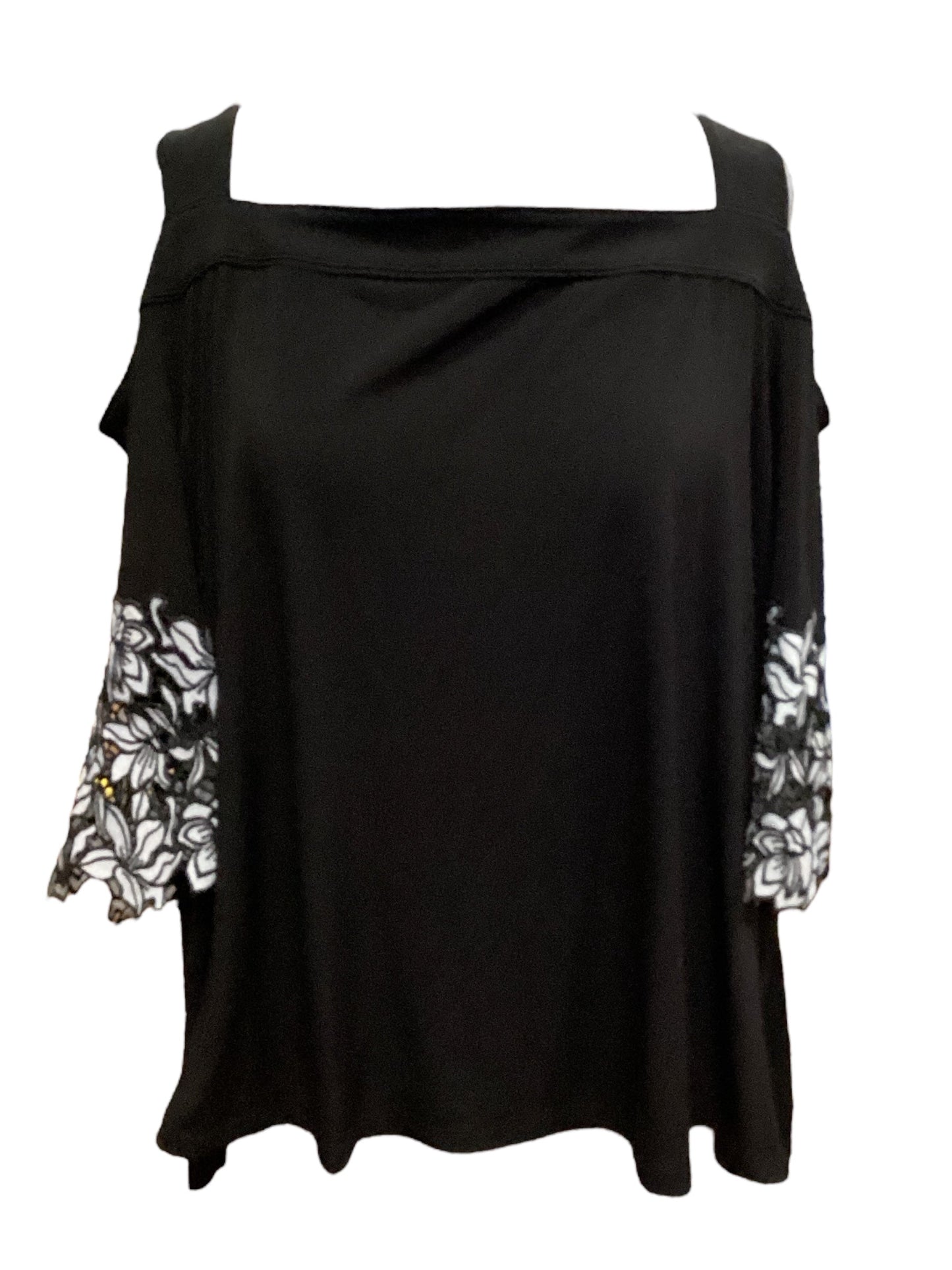 Top Short Sleeve By Catherines Size: 3x
