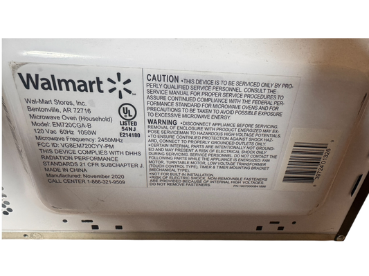 Mainstays 0.7 Cu. Ft. 700W Black Microwave Oven - Used