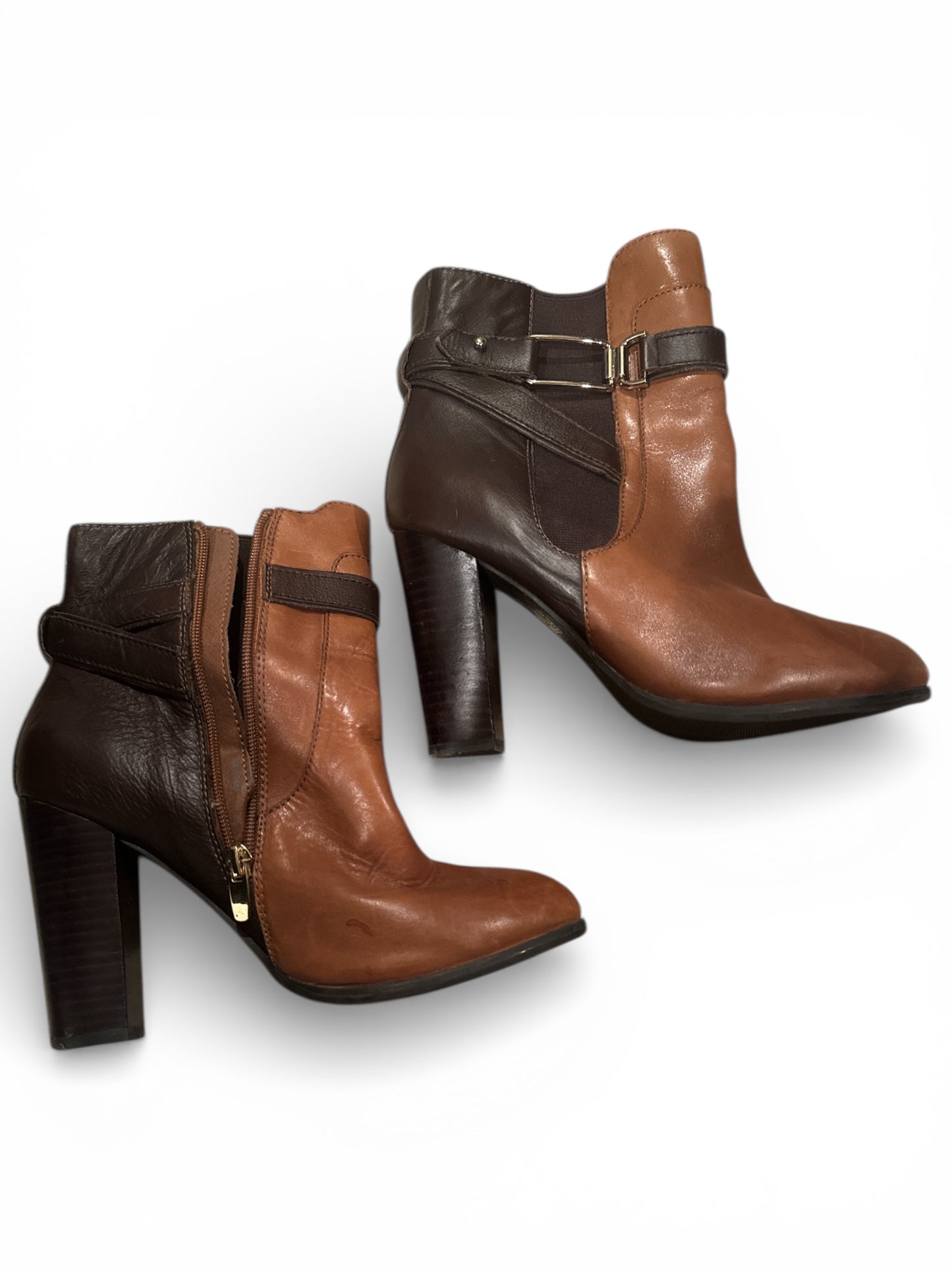 Ankle High Two-tone Leather Boots by Aldo - Size 8