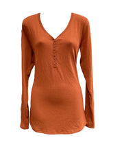 Load image into Gallery viewer, Top Long Sleeve By Ana In Orange, Size: Xl
