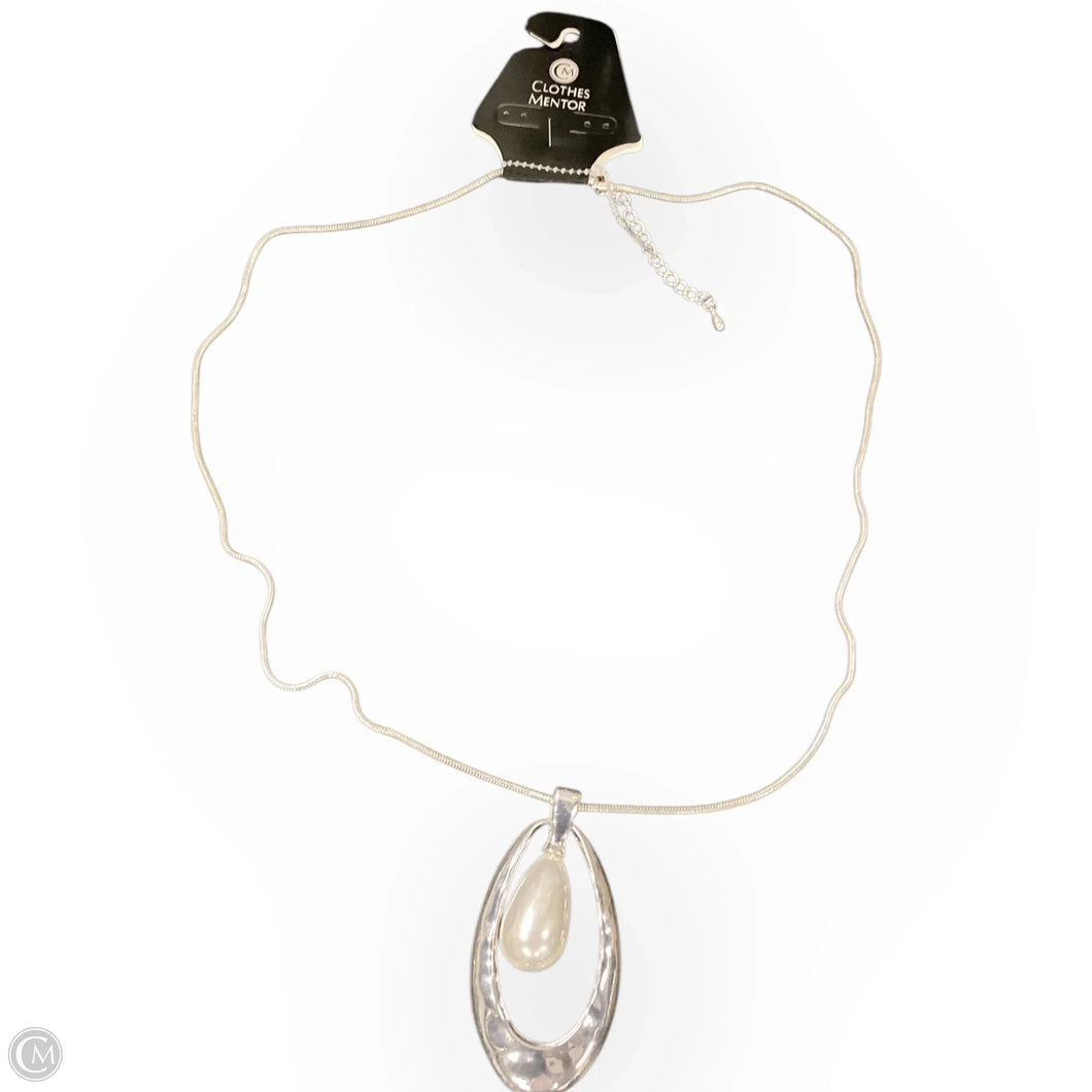 Necklace Statement