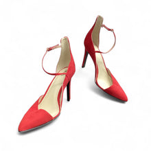 Load image into Gallery viewer, Shoes Heels Stiletto By Mia In Red, Size: 10
