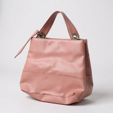 Load image into Gallery viewer, Handbag By Tommy Hilfiger, Size: Medium

