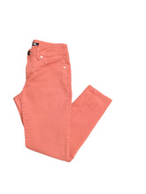 Load image into Gallery viewer, Jeans Skinny By 1822 Denim In Red, Size: 6
