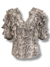 Load image into Gallery viewer, Top Short Sleeve By Rebecca Taylor In Animal Print, Size: 2
