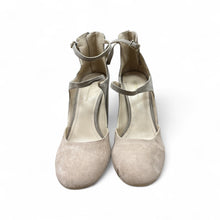 Load image into Gallery viewer, Shoes Heels Block By Bcbgeneration In Beige, Size: 9
