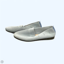 Load image into Gallery viewer, Shoes Flats By Clothes Mentor In Blue, Size: 7
