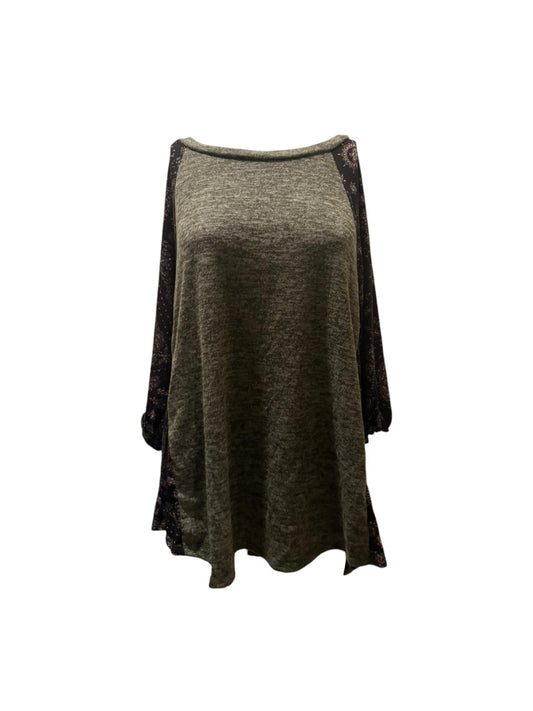 Top 3/4 Sleeve By Clothes Mentor In Green, Size:Xl