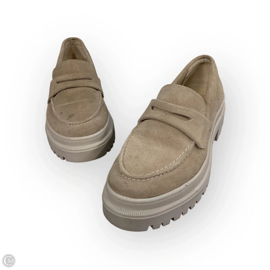Shoes Flats  In Beige, Size: 6.5