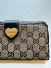 Load image into Gallery viewer, Wallet Designer By Gucci  Size: Small
