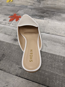 Cream Shein Flat Sandals Size 9